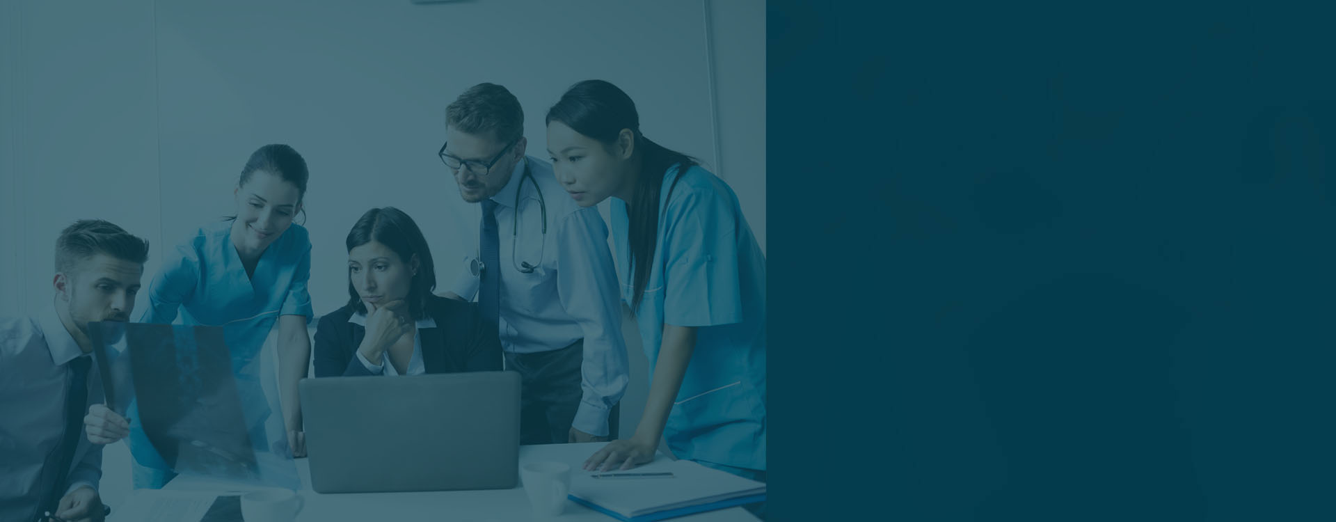 group-of-doctors